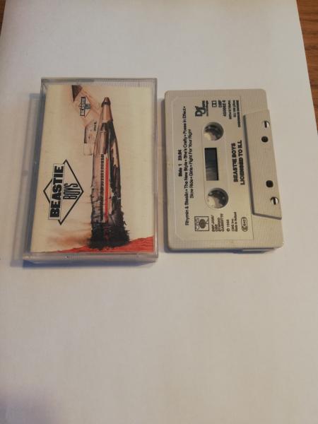 Beastie Boys Licensed to ill 1986 Def Jam Recordings Grau mit Schwarzen Druck DEF 450062 4 CBS